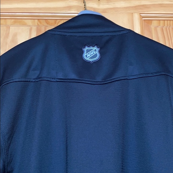 Bruins Pullover - Picture 5 of 6